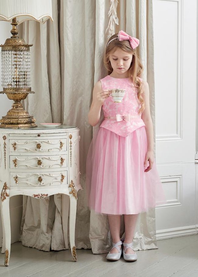 Vestido Disney Bella Durmiente - Aurora (Vestido Rosa Brocado Y Tul + Diadema) 9-10 Años